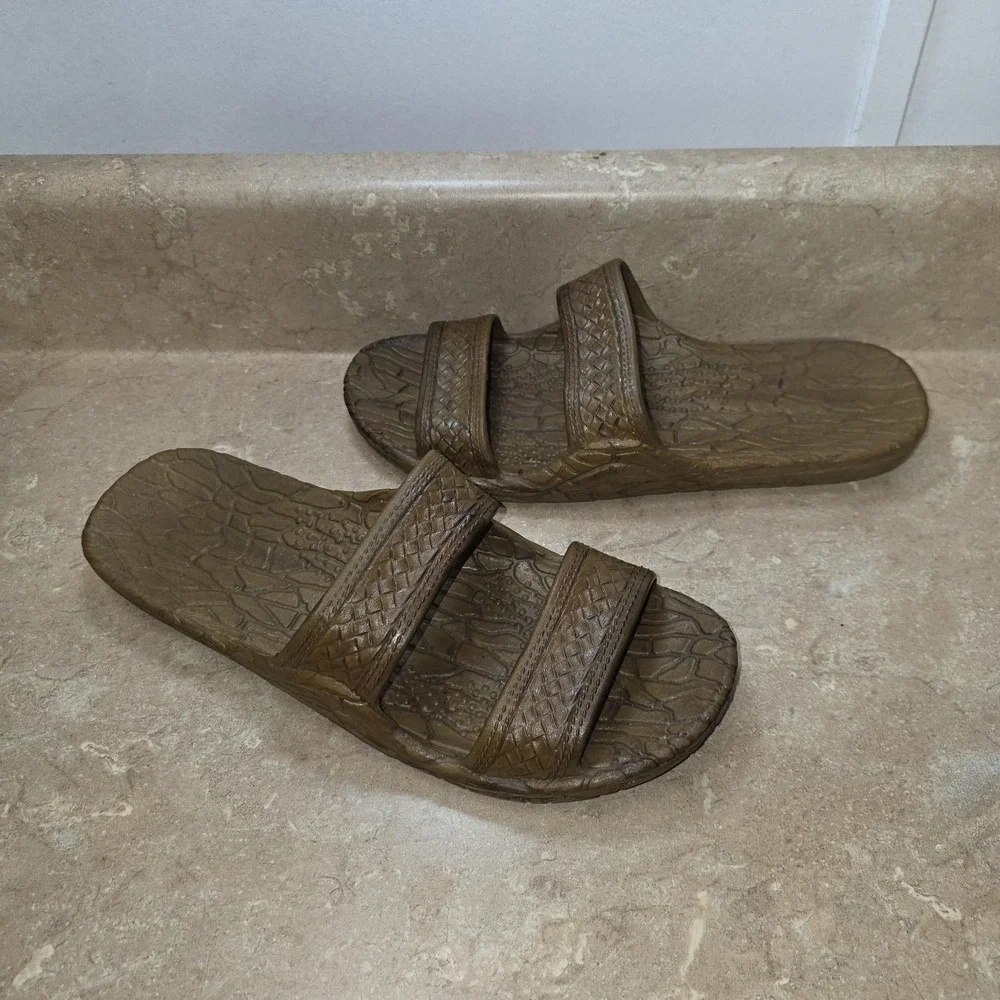 Pali Hawaii Jandal Jesus Sandals Mens 9‎ Brown Double Strap Slide Rubber Beach